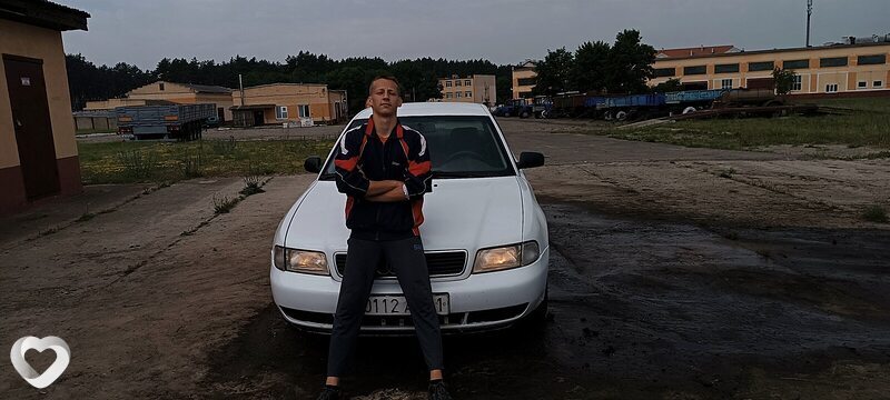 Евгений, 21, Бресте — анкета №2260068