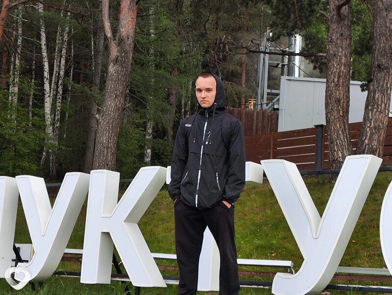 Тоха, 21, Екатеринбурге — анкета №2261459