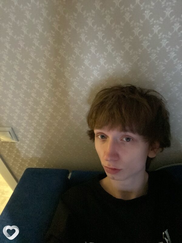 Ваня, 23, Сургуте — анкета №2261668
