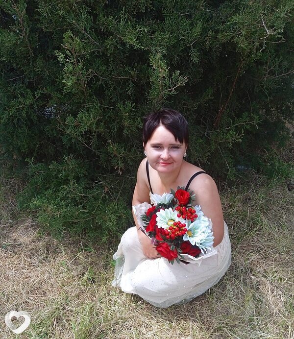 Людмила, 37, Крымске — анкета №2261811
