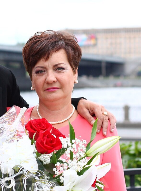 Елена, 58, Санкт-Петербурге — анкета №2261832