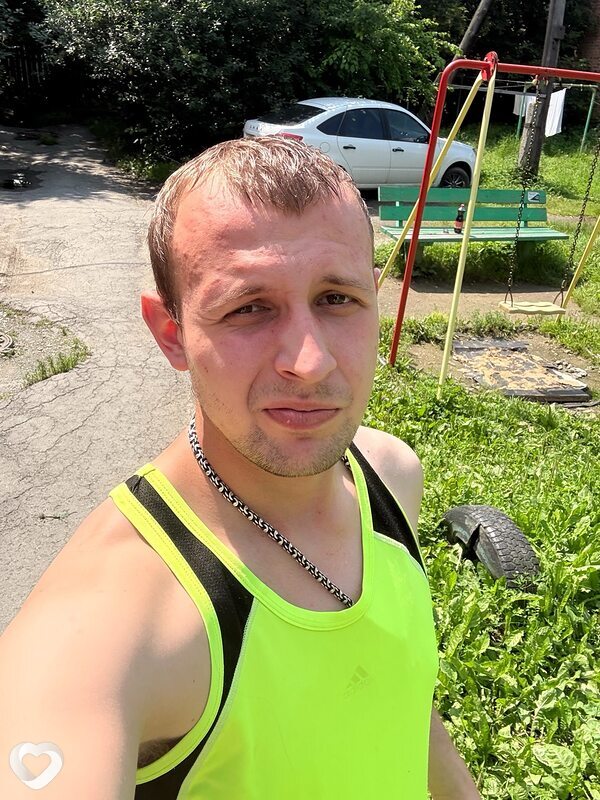 Максим, 28, Екатеринбурге — анкета №2262439
