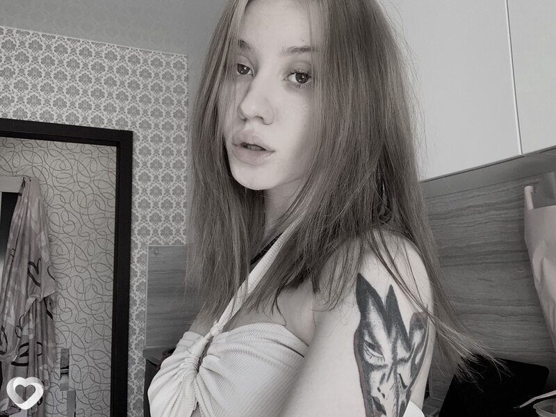 Аня, 22, Сочи — анкета №2262572