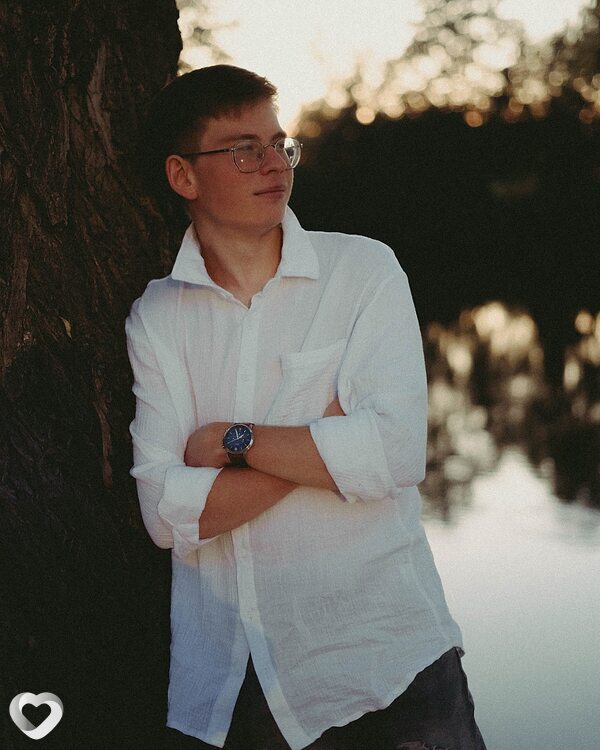 Евгений, 21, Москве — анкета №2262597