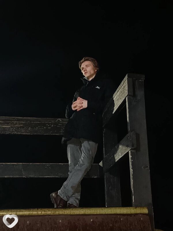 Михаил, 20, Ростове-на-Дону — анкета №2263142