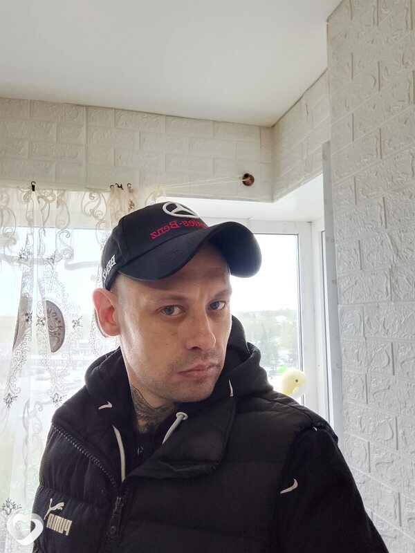 Эдик, 38, Кингисеппе — анкета №2262990