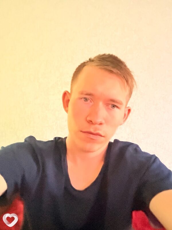 Артур, 21, Сызрани — анкета №2263426