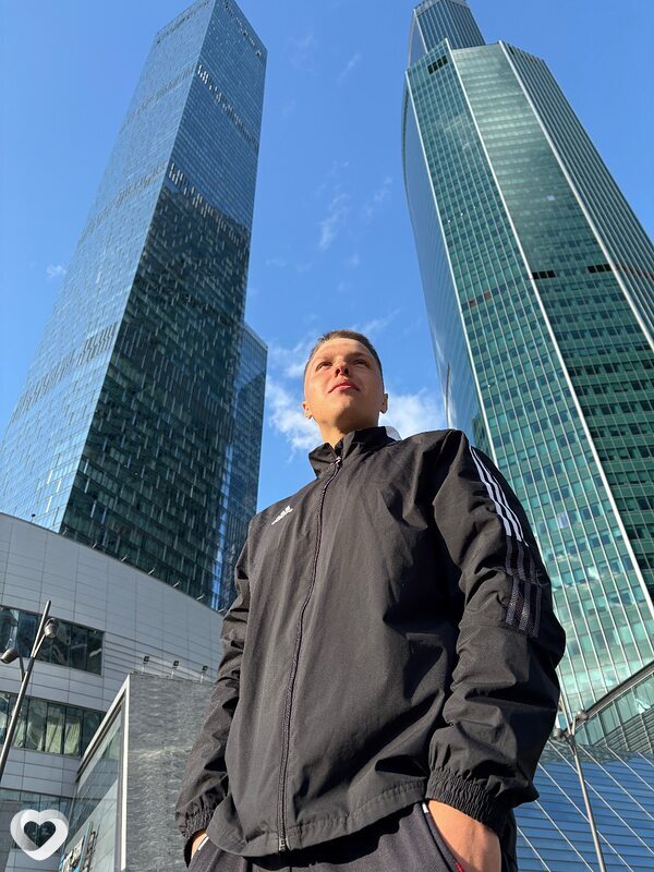 Валёк, 22, Санкт-Петербурге — анкета №2263306