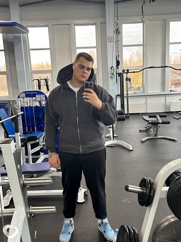 Александр, 23, Сергиеве Посаде — анкета №2263758