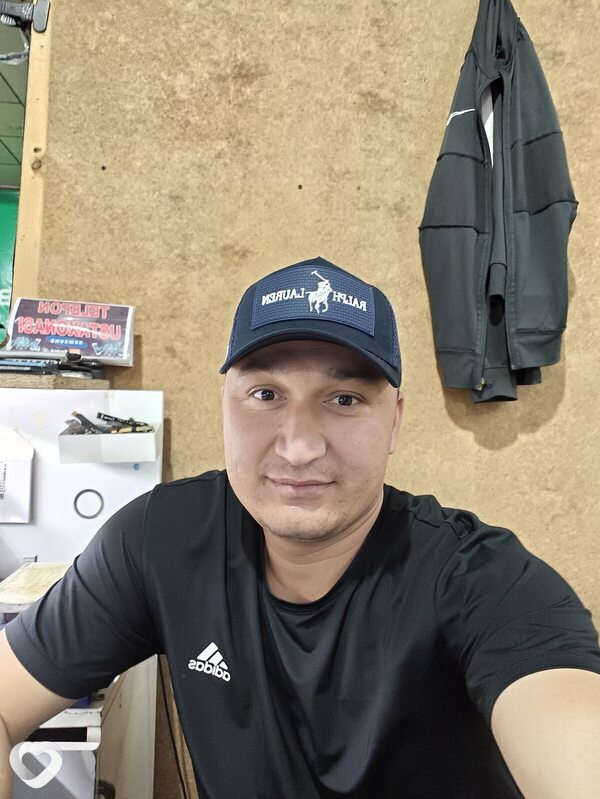 Azizbek, 34, Борисове — анкета №2263527