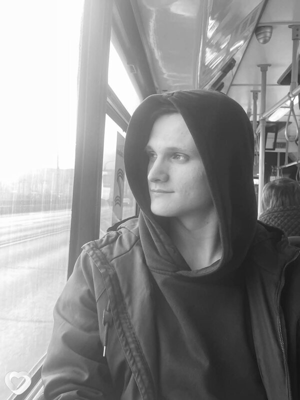 Макс, 20, Москве — анкета №2264454