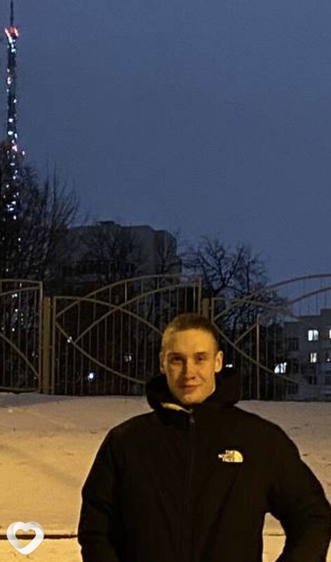 Антон, 20, Мозыре — анкета №2264063