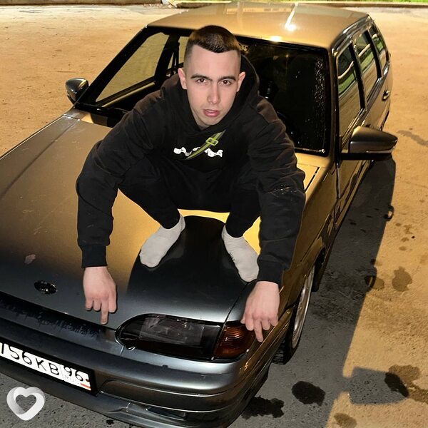 Онегин, 21, Екатеринбурге — анкета №2264076