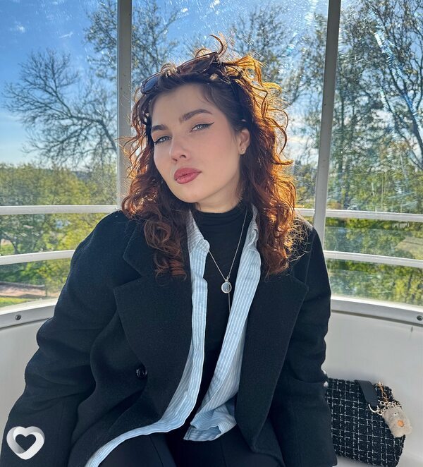 Анна, 21, Санкт-Петербурге — анкета №2264095