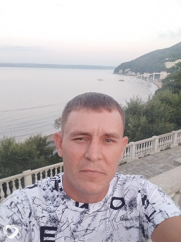 Сергей, 29, Артеме — анкета №2264281