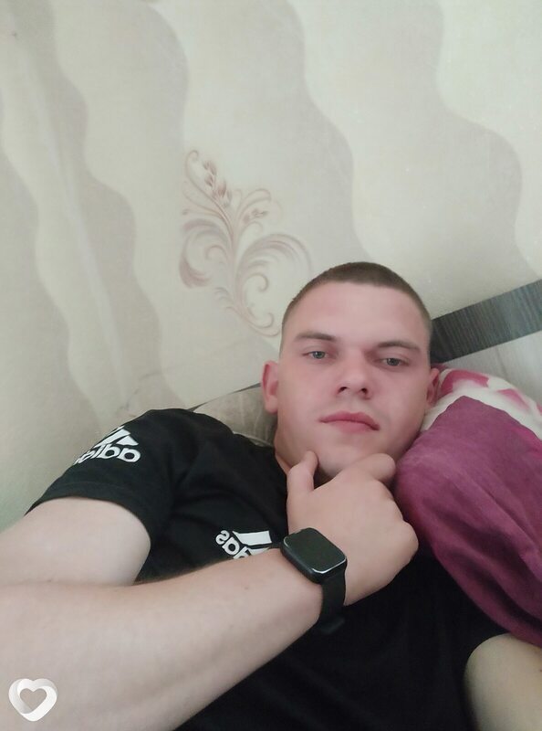 Кирилл, 20, Пскове — анкета №2265008