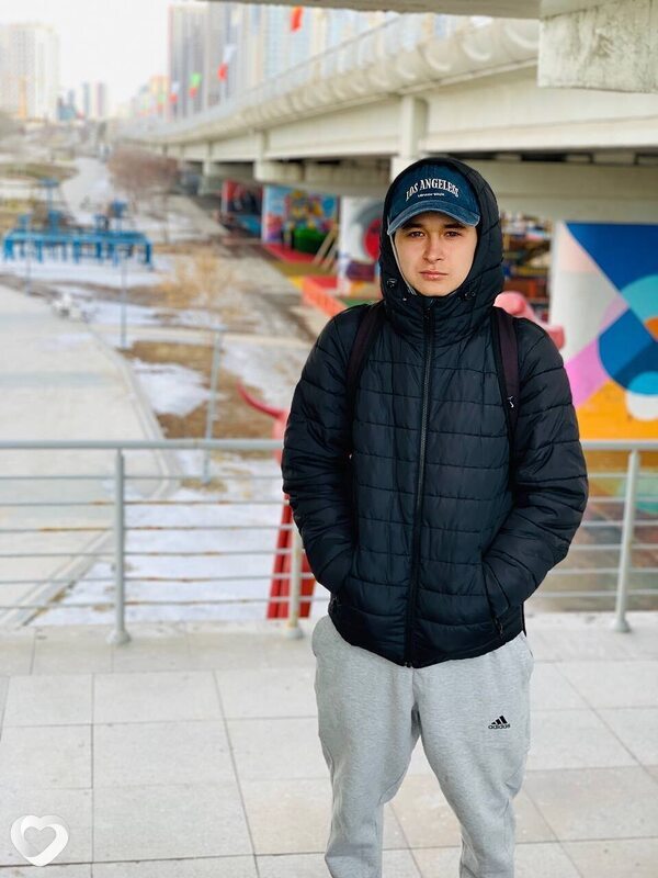 Тимур, 24, Павлодаре — анкета №2265308