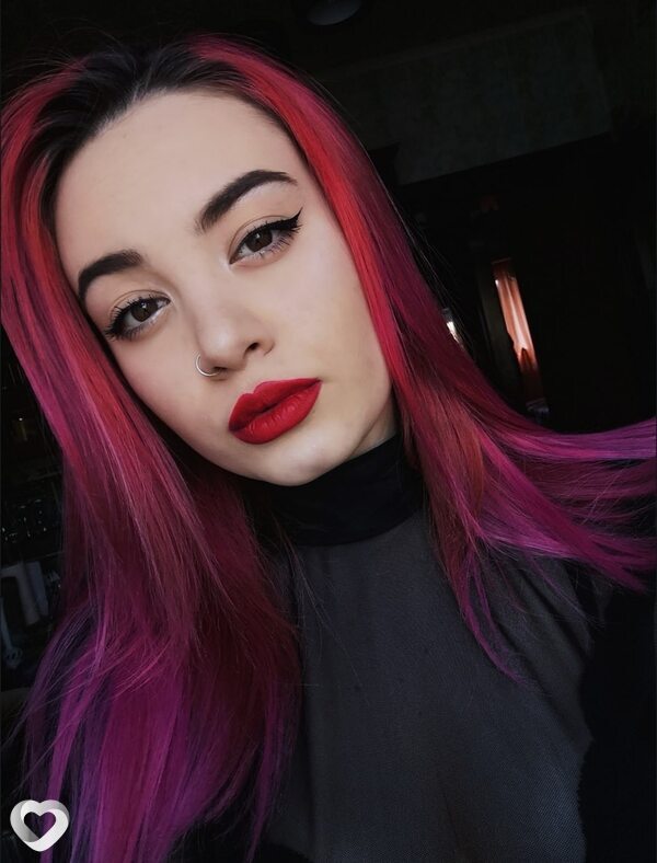 Вика, 21, Астрахани — анкета №2265828