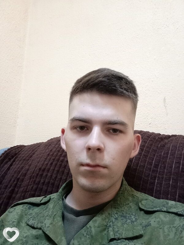 Виталя, 23, Бобруйске — анкета №2266214