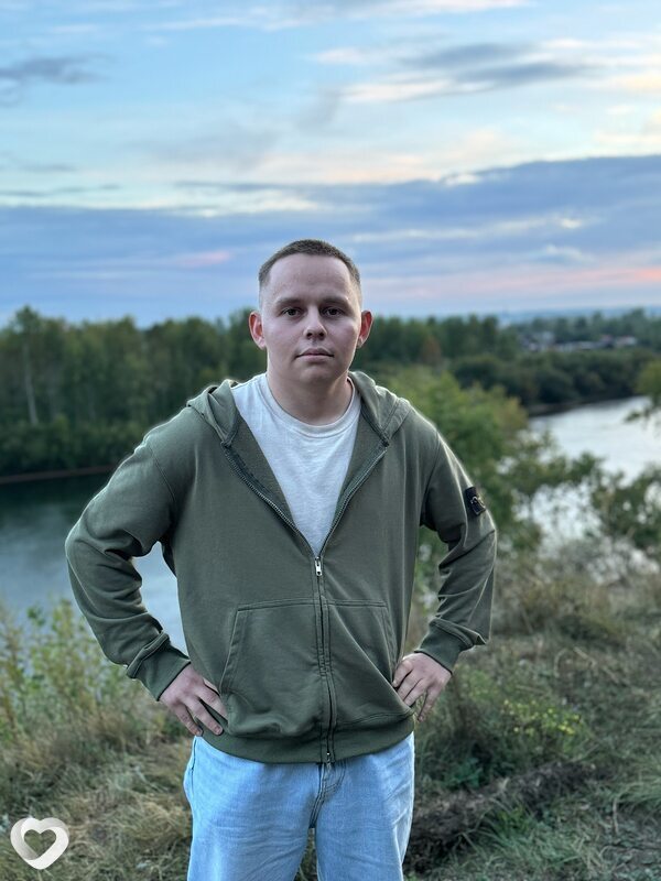 Алексей, 22, Канске — анкета №2265897