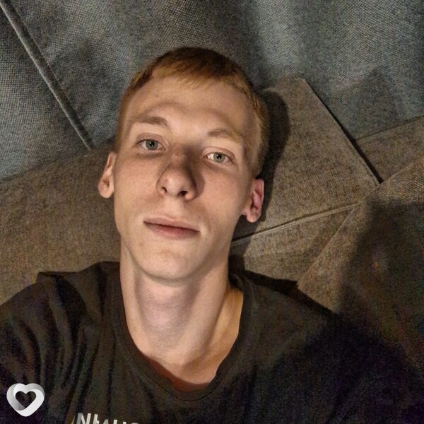 Олег, 21, Ростове-на-Дону — анкета №2266064