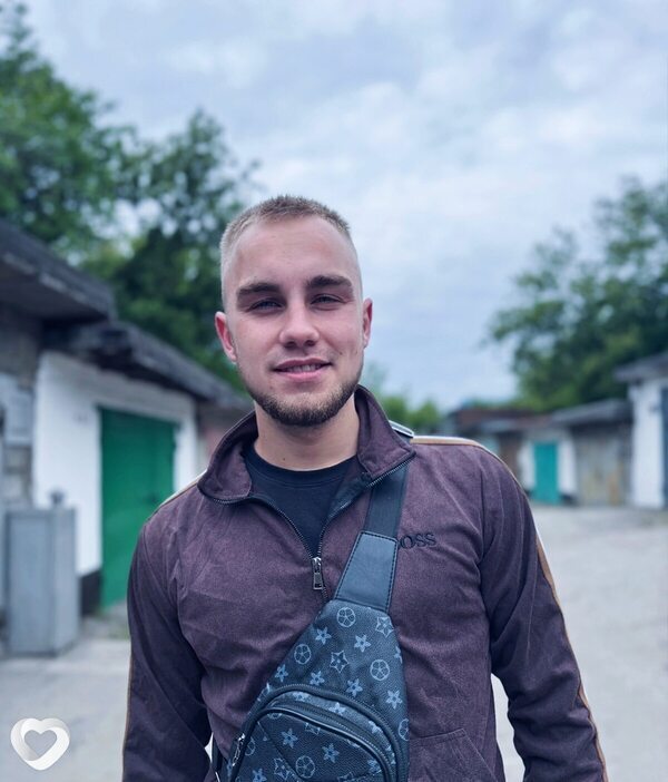 Богдан, 24, Донецке — анкета №2266131
