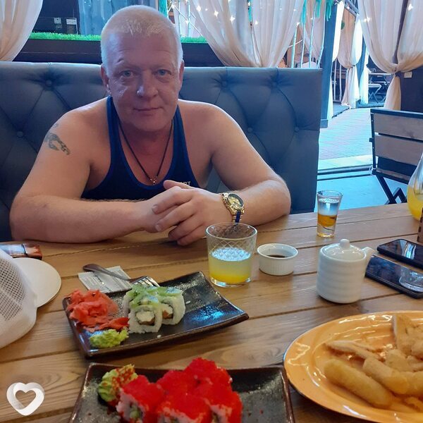 Дмитрий, 44, Ангарске — анкета №2266401