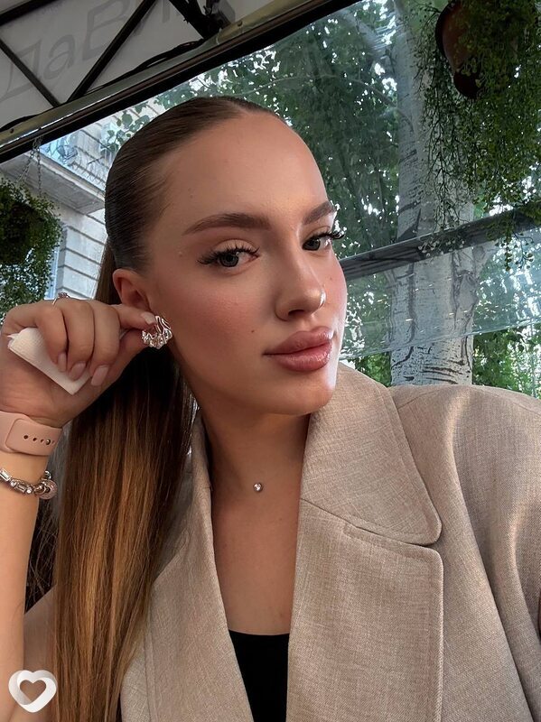 Полина, 26, Волгограде — анкета №2266146