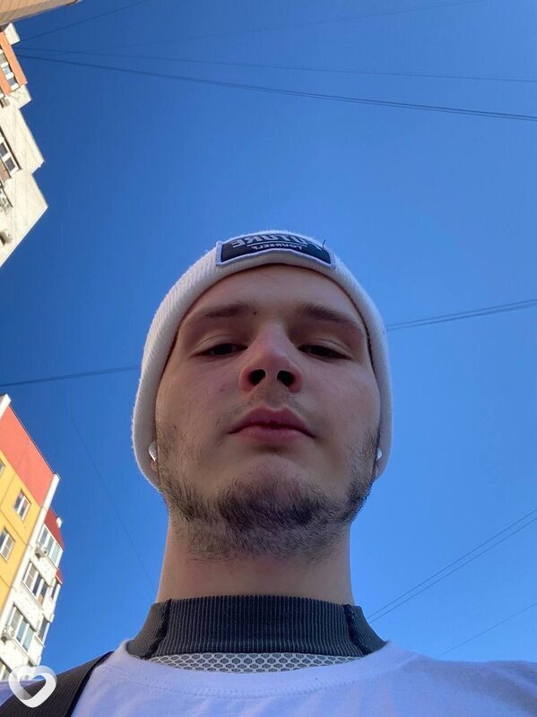 Денис, 22, Воронеже — анкета №2266188