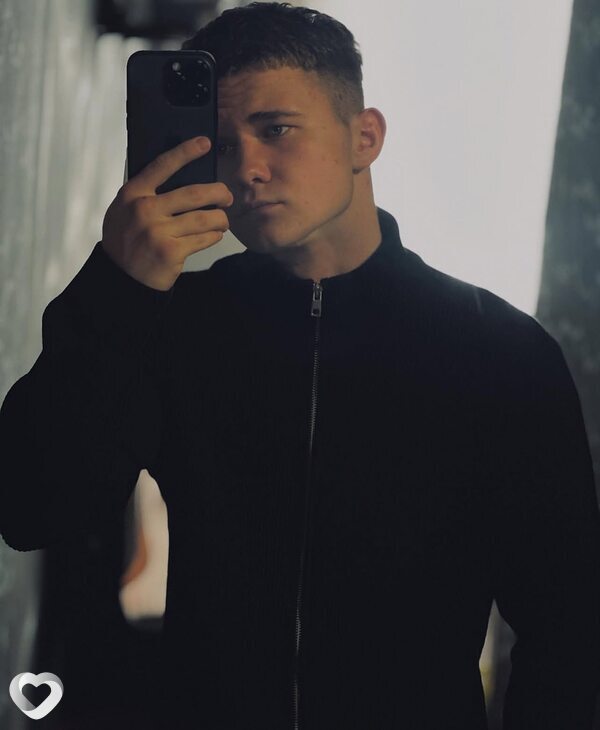 Артем, 22, Могилев — анкета №2266510