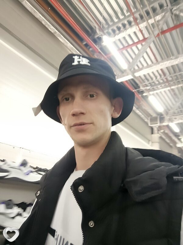 Дима, 31, Великом Новгороде — анкета №2268424