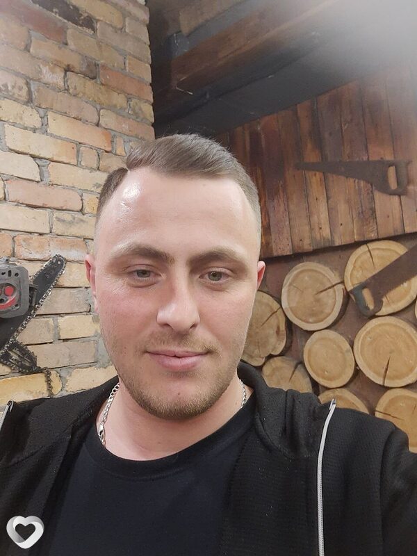 Максим, 32, Москве — анкета №2268382