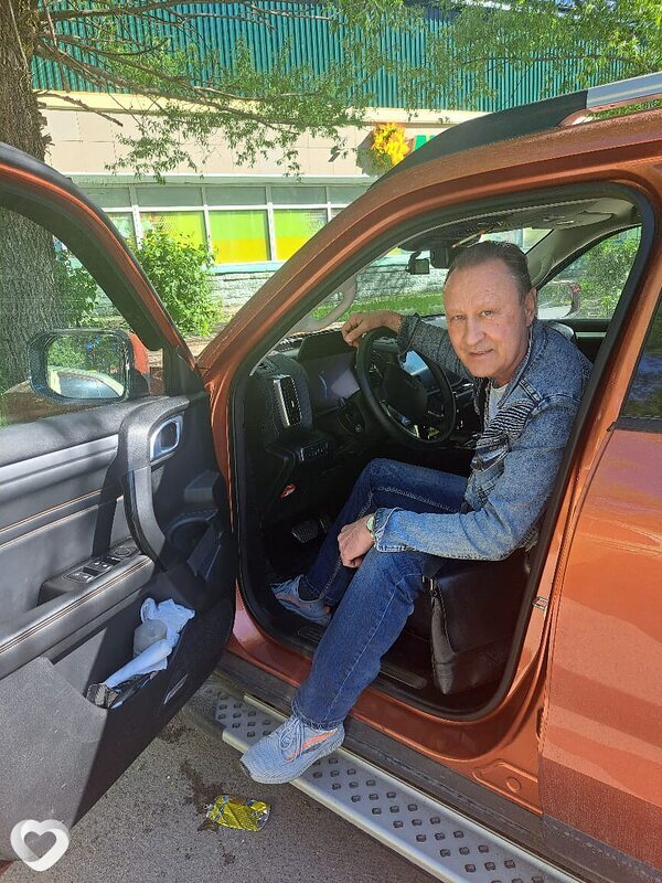 Дмитрий, 61, Северске — анкета №2269345