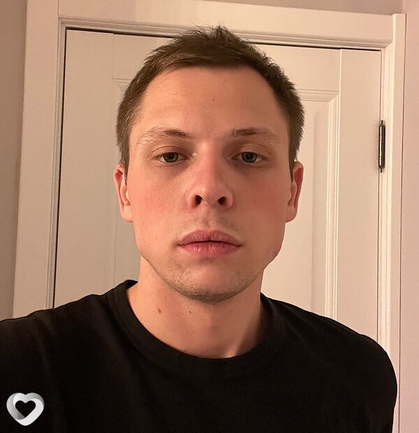Антон, 28, Москве — анкета №2269302