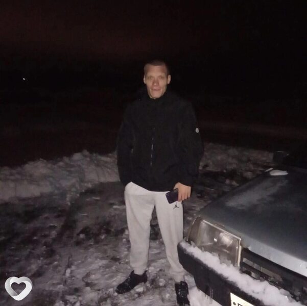 Андрей, 29, Бирюче — анкета №2269525