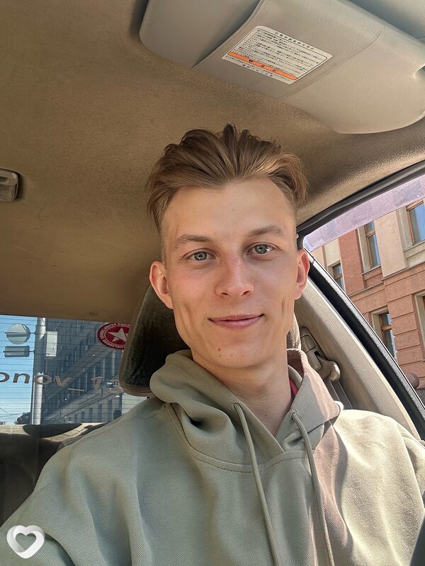 Максим, 24, Барнауле — анкета №2269651