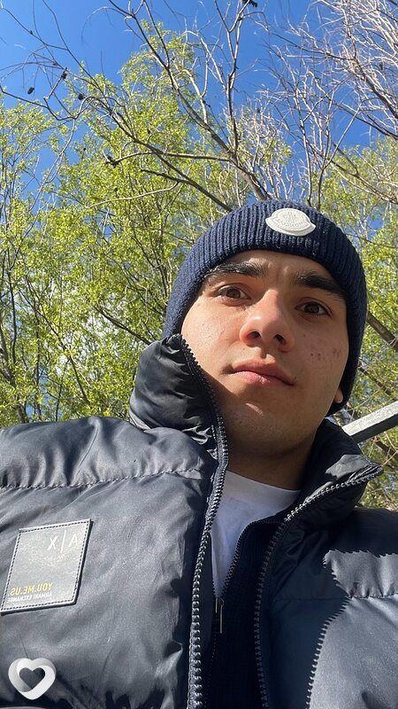 Алим, 20, Москве — анкета №2269952