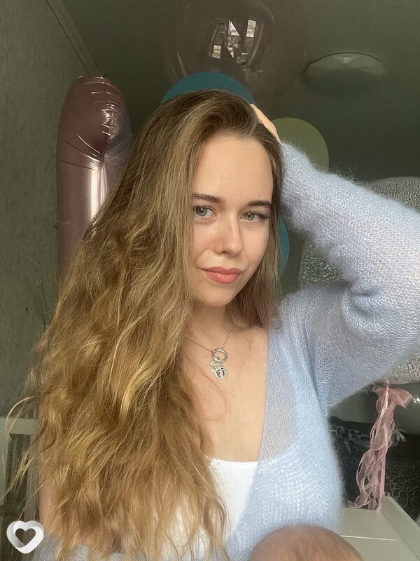 Аня, 31, Новосибирске — анкета №2270336