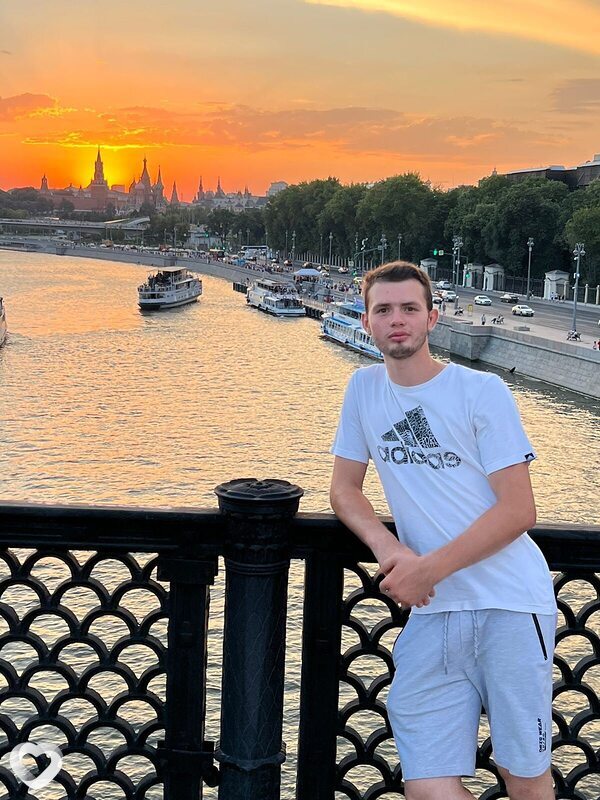 Максим, 23, Туле — анкета №2270351