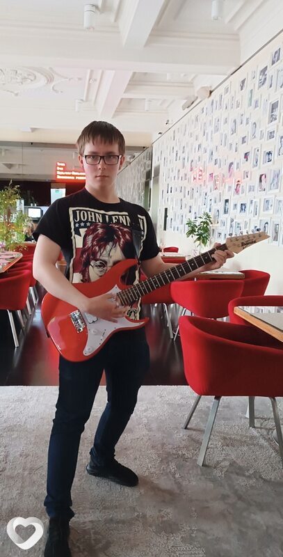 Матвей, 19, Новосибирске — анкета №2270119
