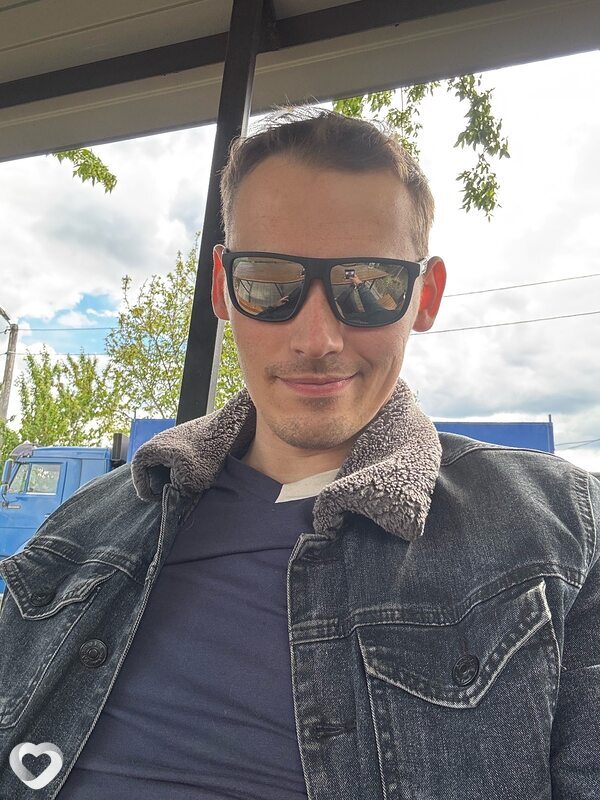 Михаил, 30, Валуйках — анкета №2271421