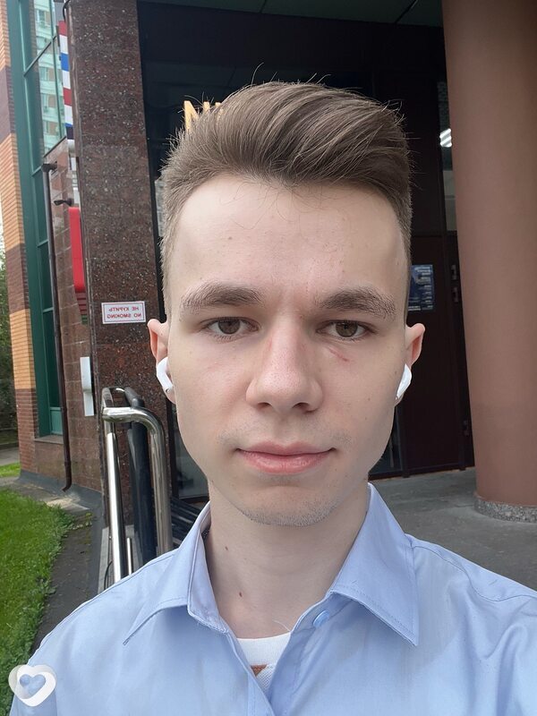 Серафим, 21, Москве — анкета №2271198