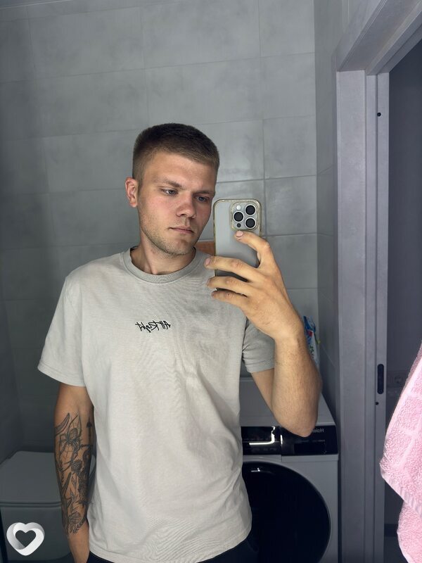 Александр, 25, Ростове-на-Дону — анкета №2271462