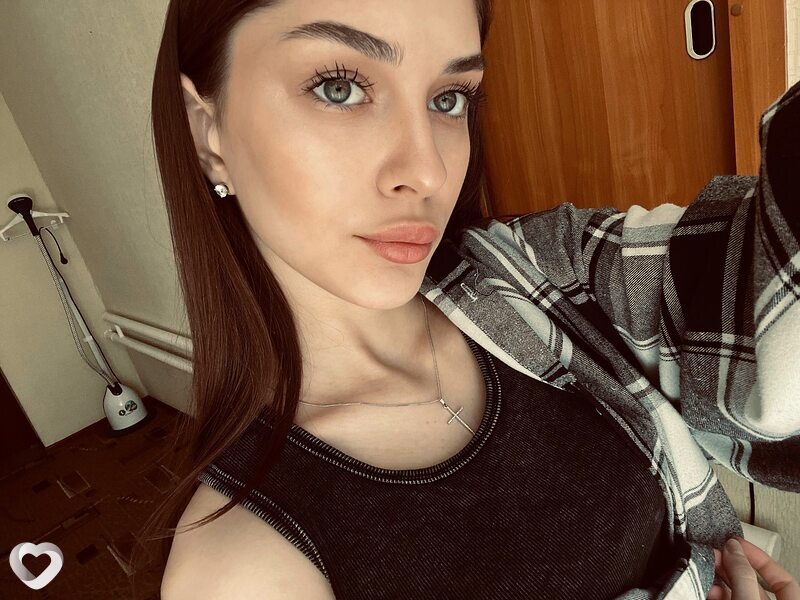 Дашуля, 21, Санкт-Петербурге — анкета №2271703