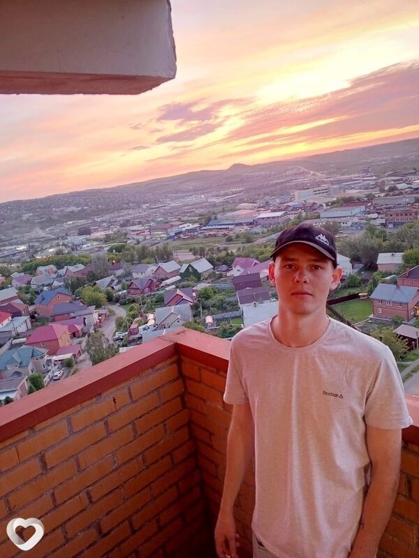 Вадим, 23, Волгограде — анкета №2272235