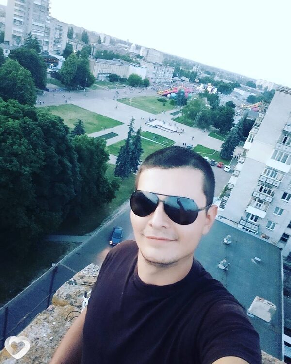 Иван, 28, Шостке — анкета №2272583