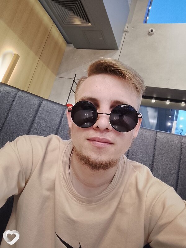 Влад Абрамов, 23, Казани — анкета №2273344