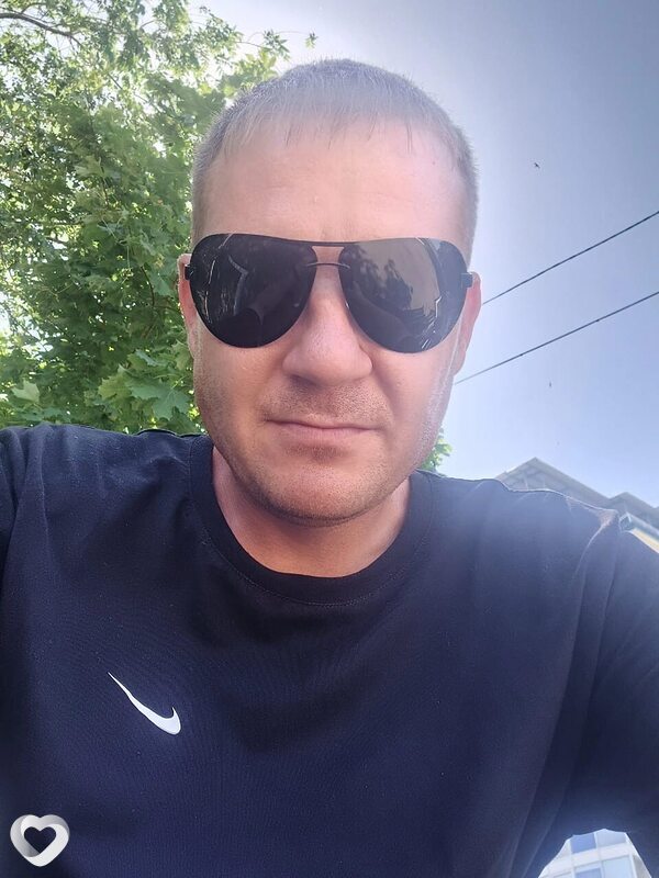Влад, 38, Энгельсе — анкета №2273469