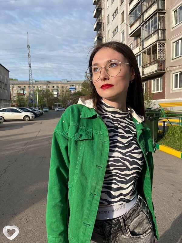 Виктория, 19, Усолье-Сибирское — анкета №2273508