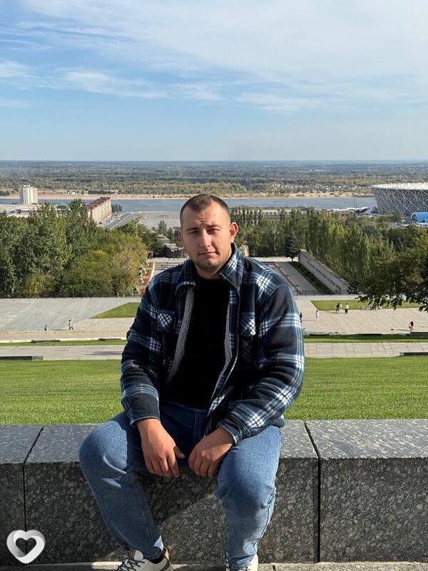 Игорь, 28, Ейске — анкета №2273675